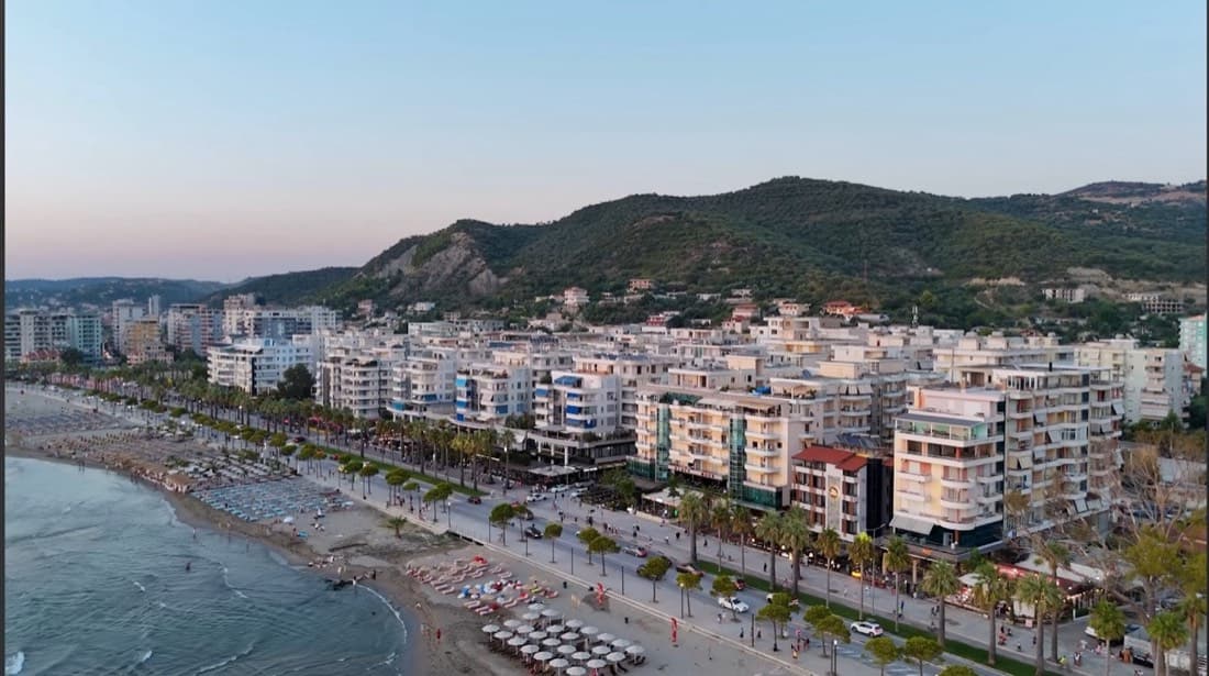 Dafina Beach 2