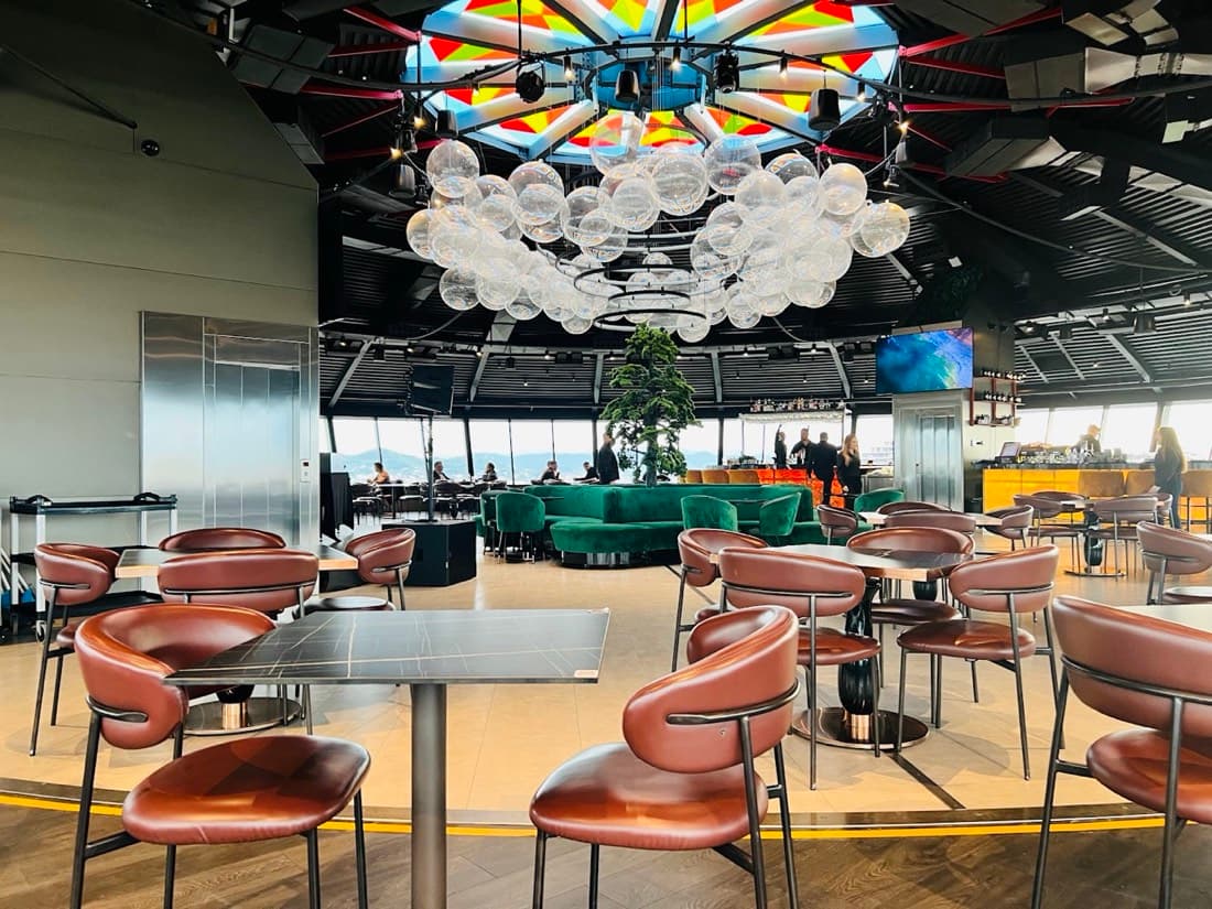 Sky Tower Revolving Bar 2