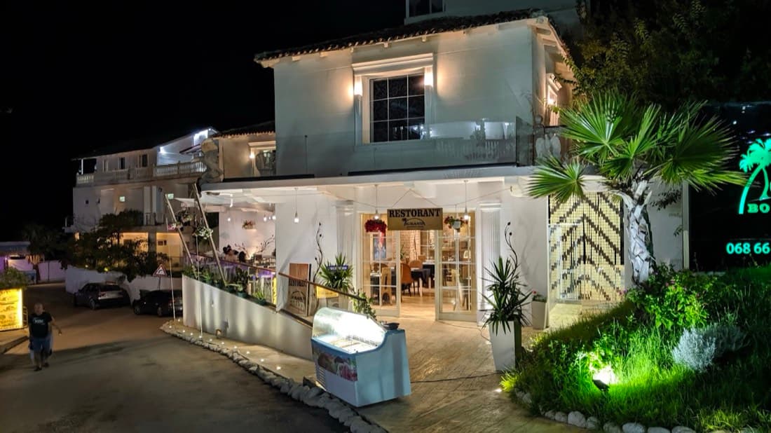 Grand Boutique Hotel 2