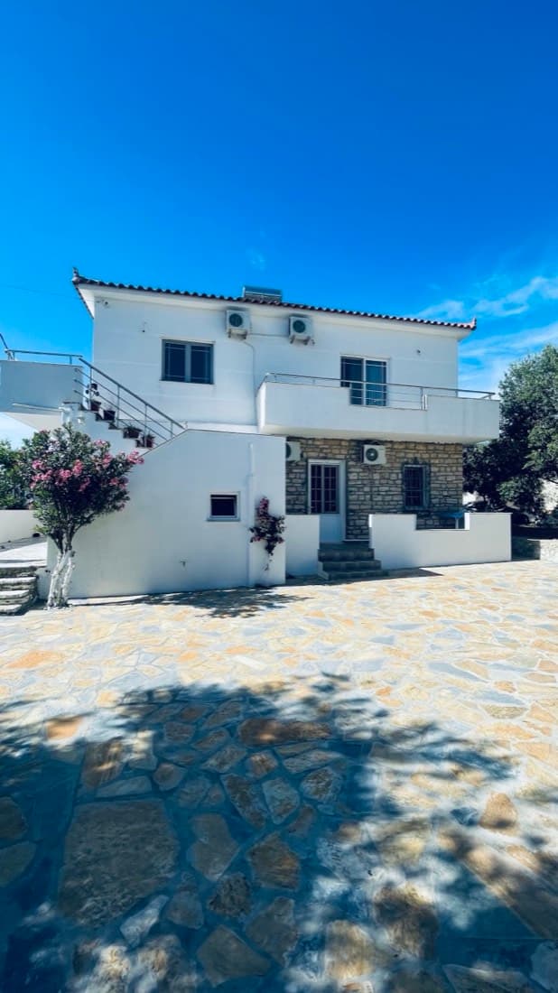 Guesthouse Dollomaja Ksamil