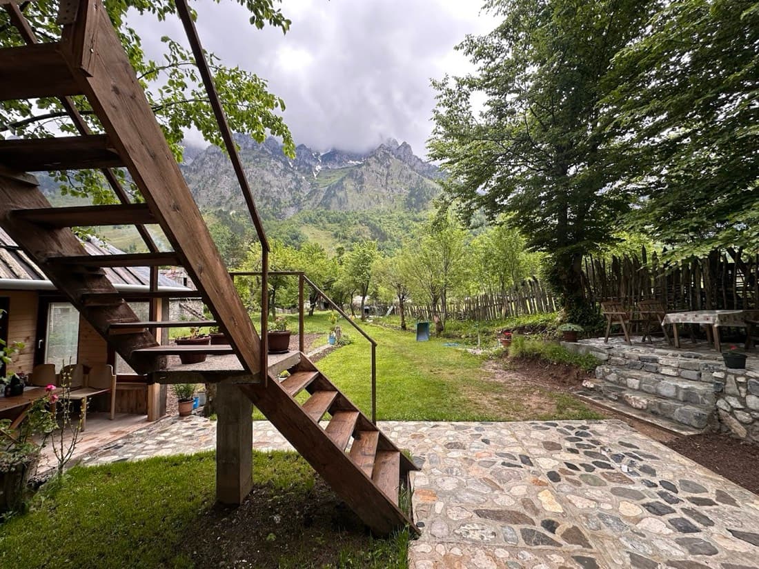Guesthouse Ledio 2