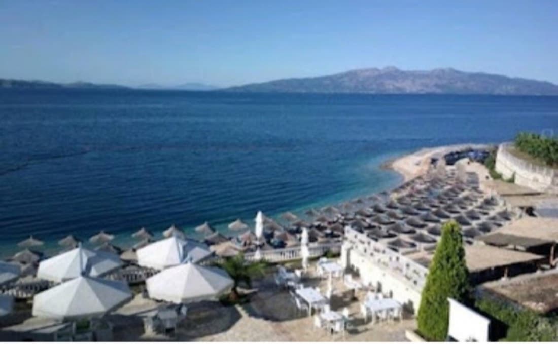 Home sweet home Apartments Sarande