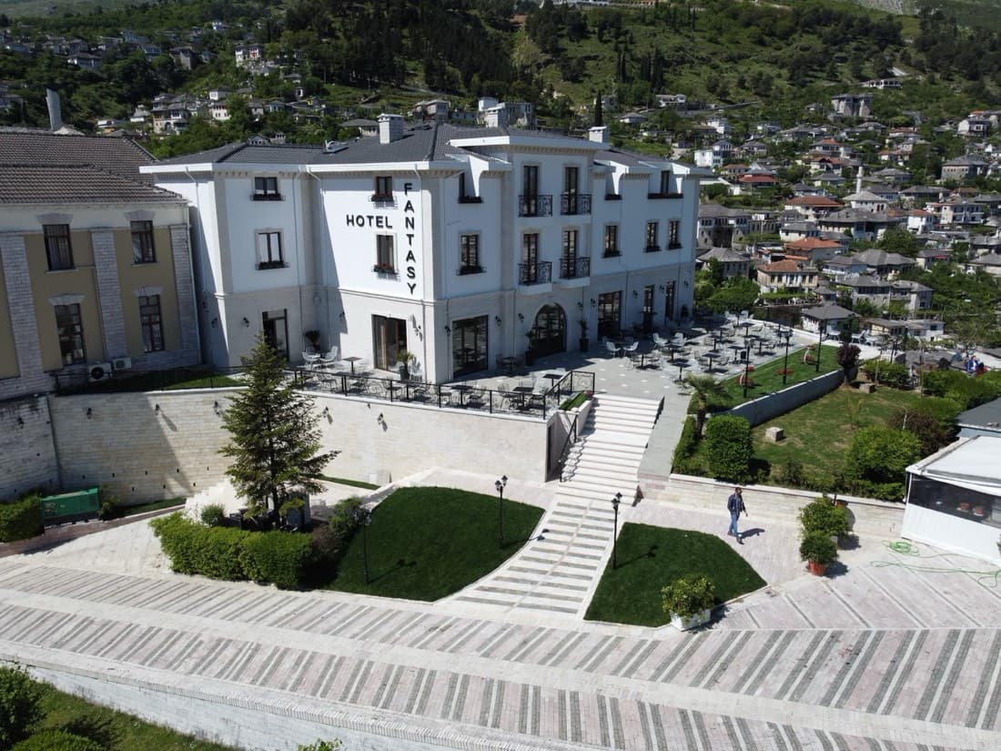 Hotel Fantasy, Gjirokastër