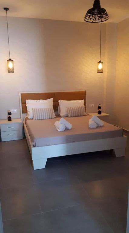 Ideal house & apartments ksamil