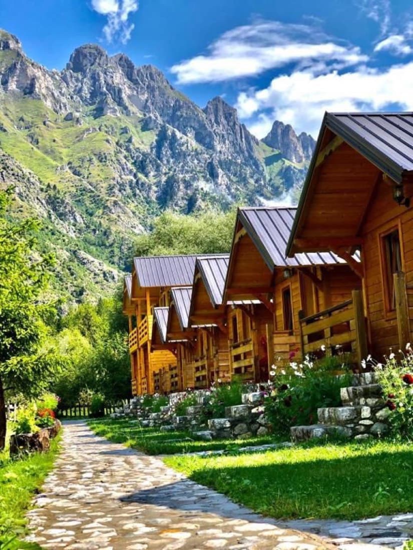 Jezerca Guesthouse 2