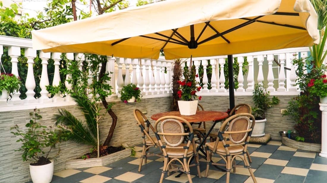 Oaz Guest House Durrës