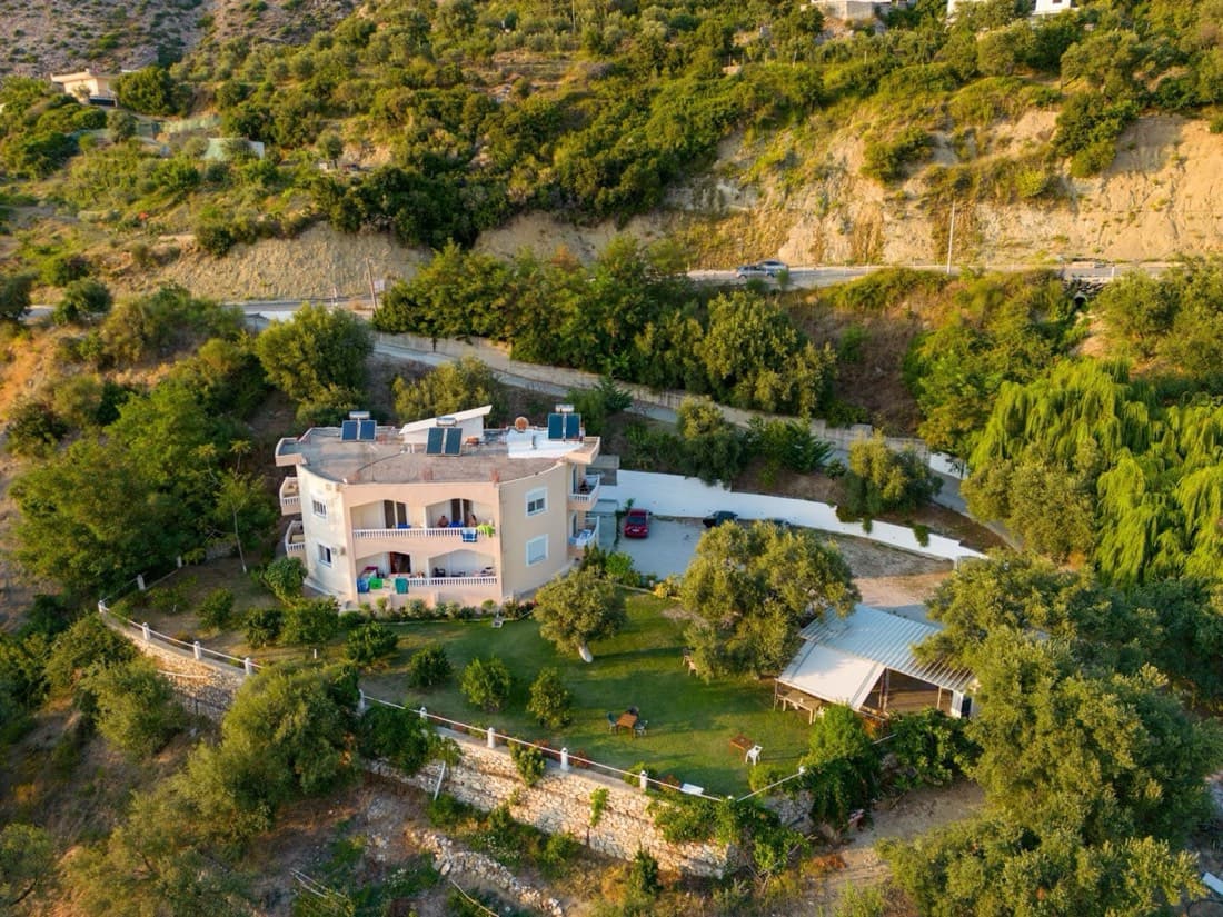 OniRana Apartments 2