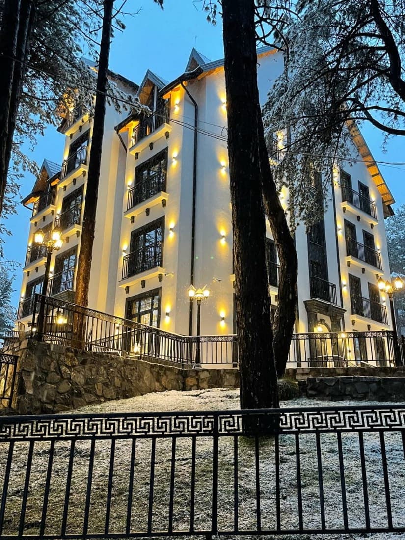 PineHill Hotel , Restaurant, Pool & Spa 2