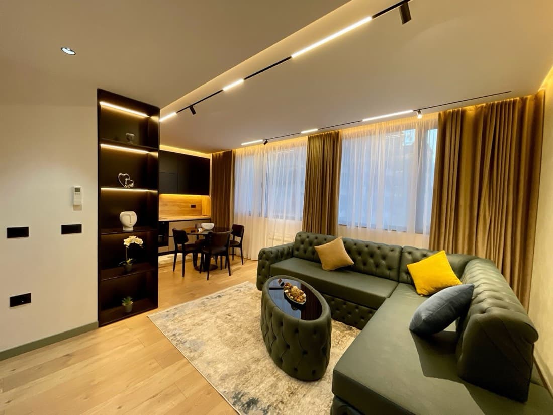 Queen's Luxury Apartments Tirana