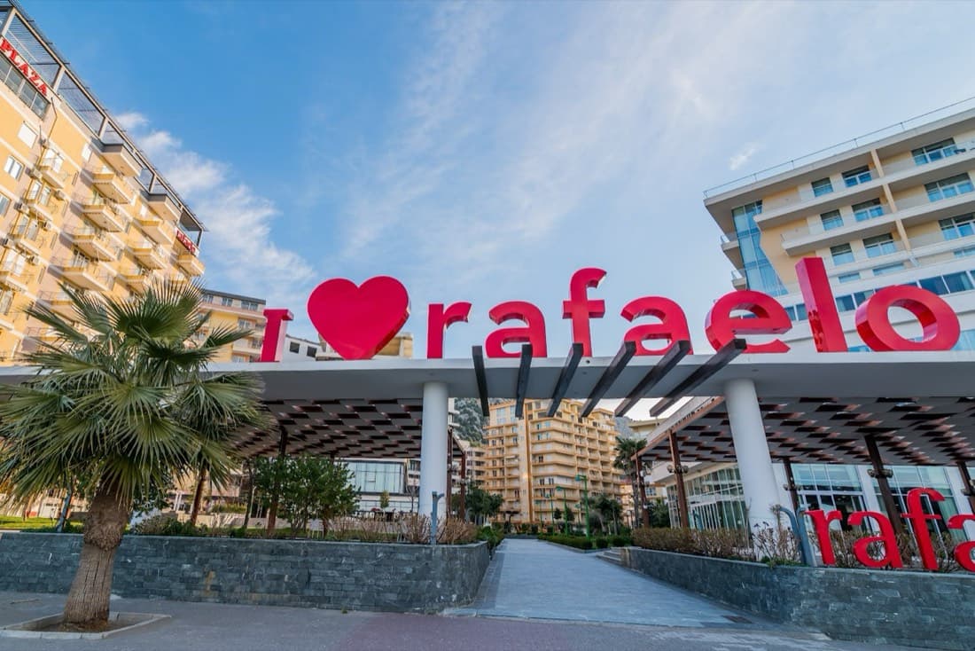 RAFAELO RESORT