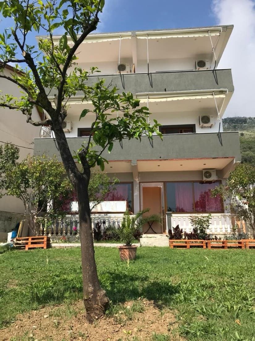 Sea & Sun Apartments 2