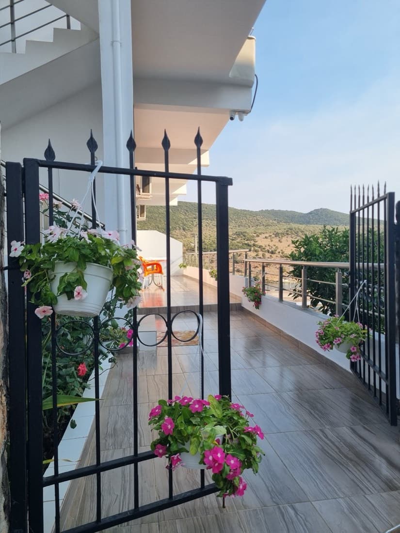 Shejla's Apartments Ksamil 2