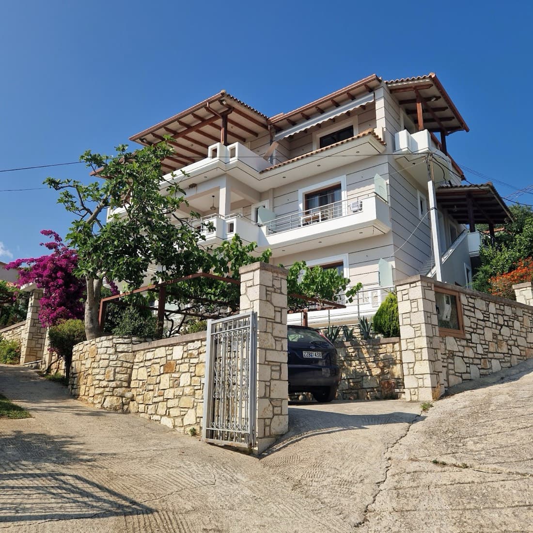 Spyridoula's Guest House 2