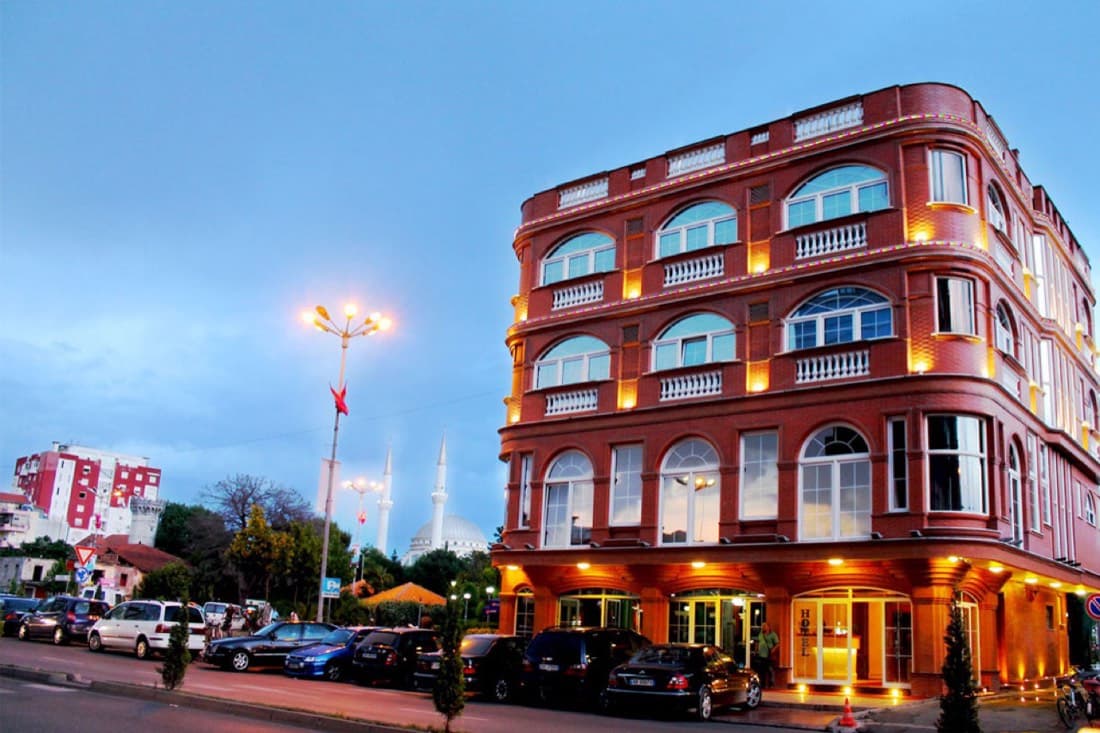 The Red Bricks Hotel 2