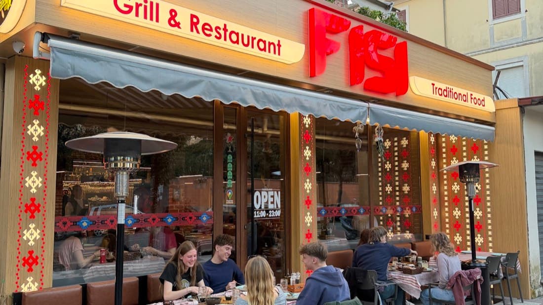 Fisi Restaurant - Traditional Food