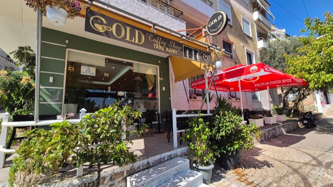 Gold coffee shop