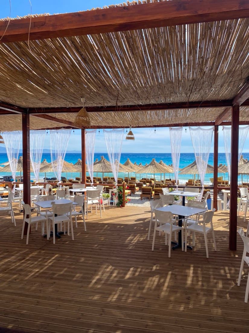 Picasso beach bar 2
