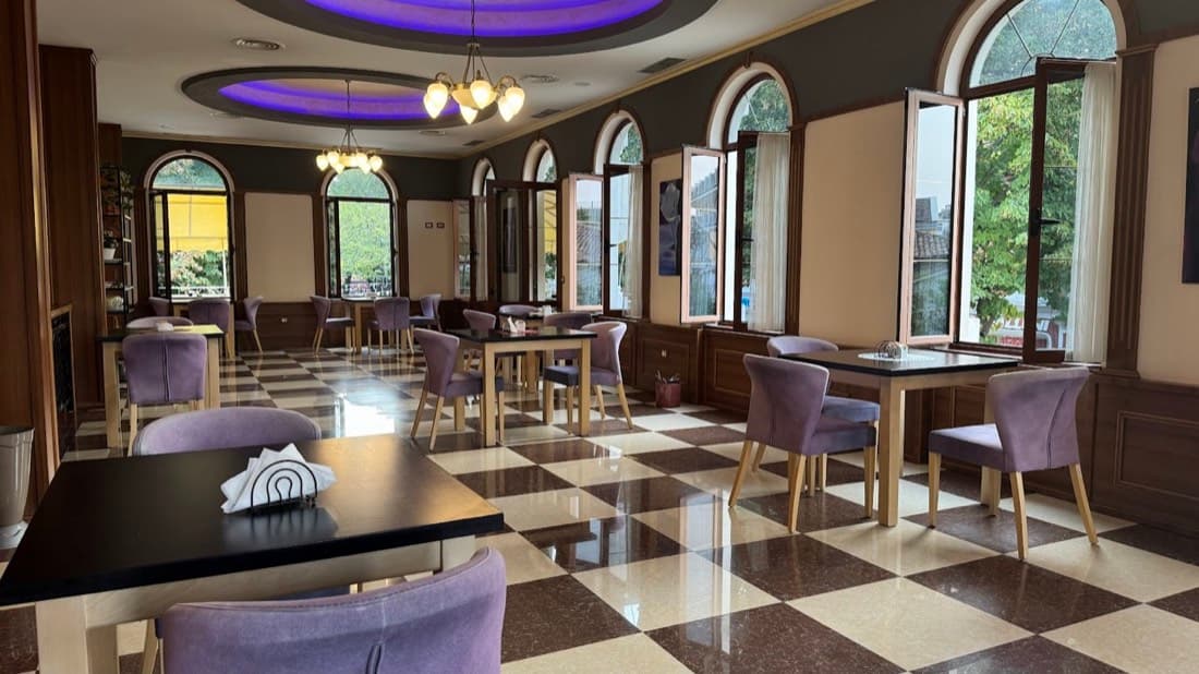Symphony Bar & Hostel 2