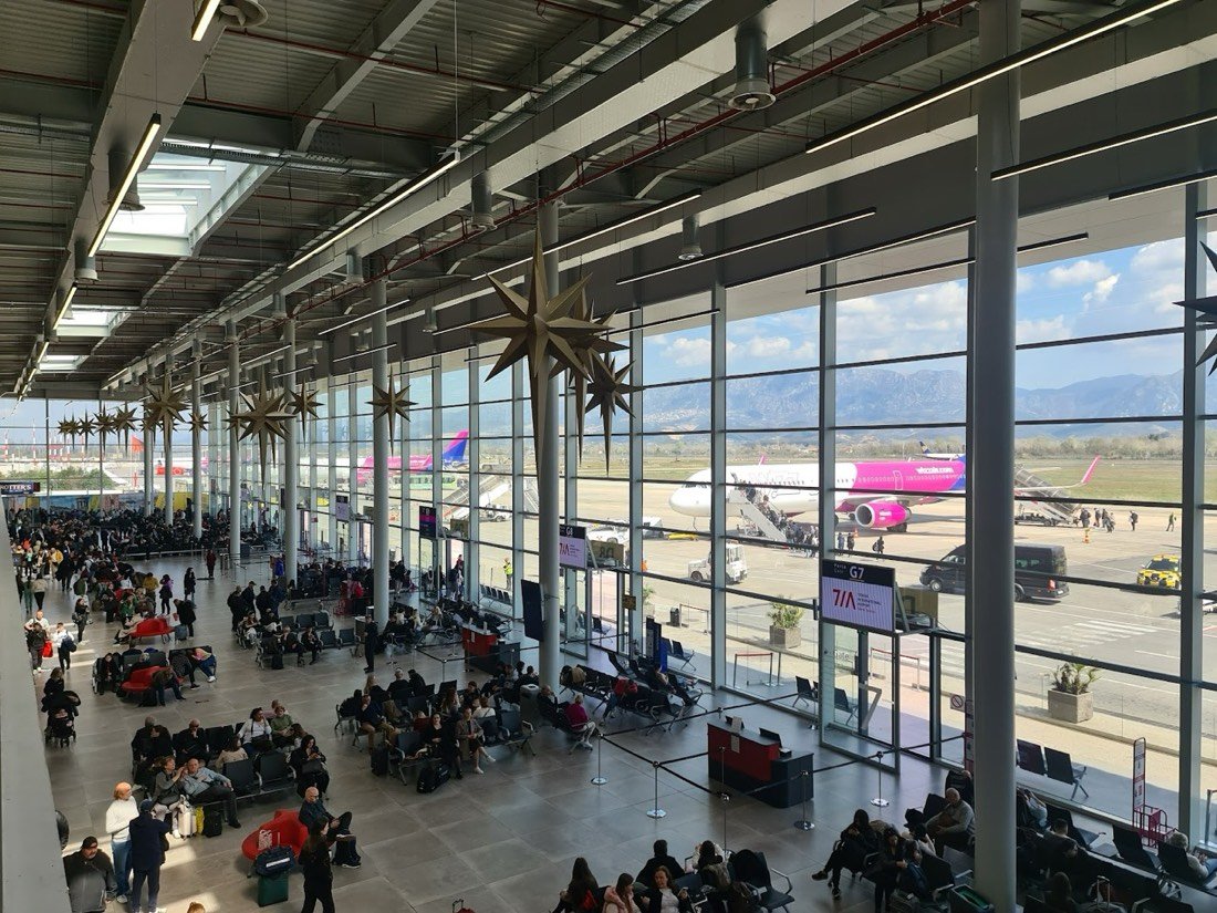 Tirana International Airport — Nënë Tereza