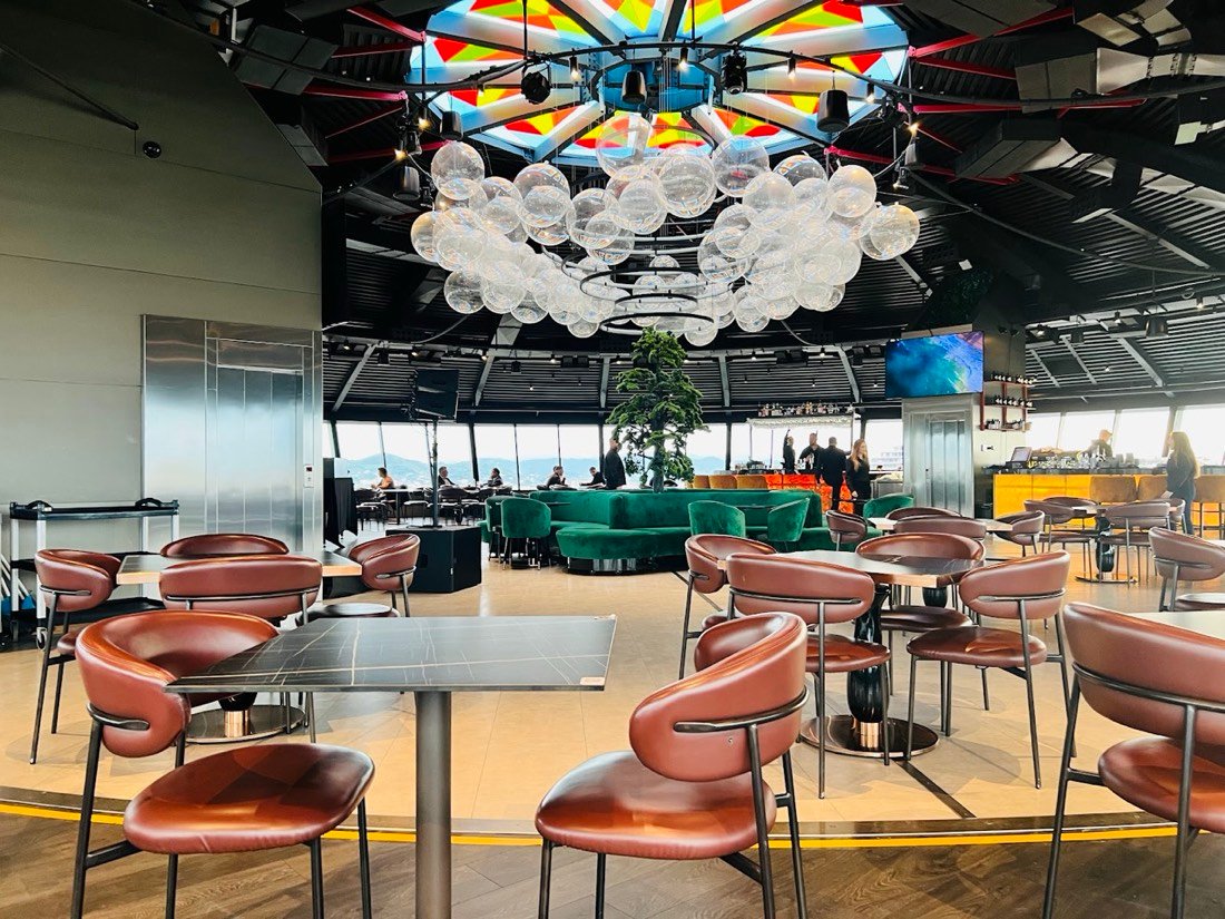 Sky Tower Revolving Bar 2