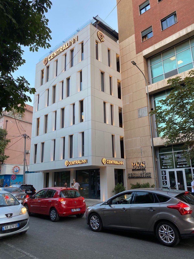 Central Inn Hotel Tirana 2