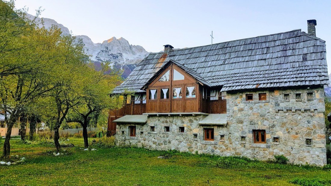 Guesthouse Kol Gjoni 2