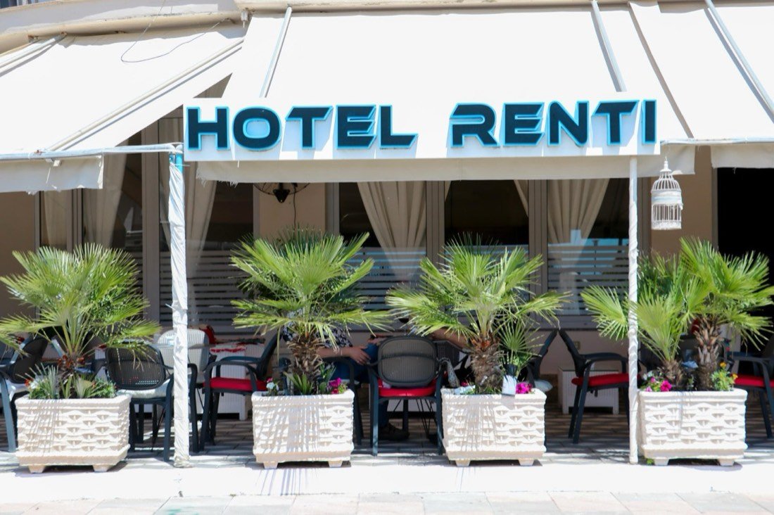 Hotel Renti 2