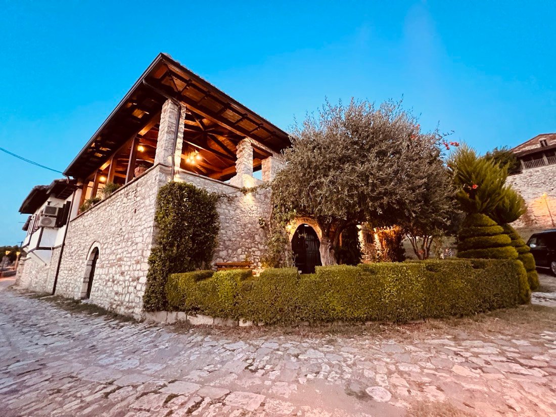 Kris Guest House 2