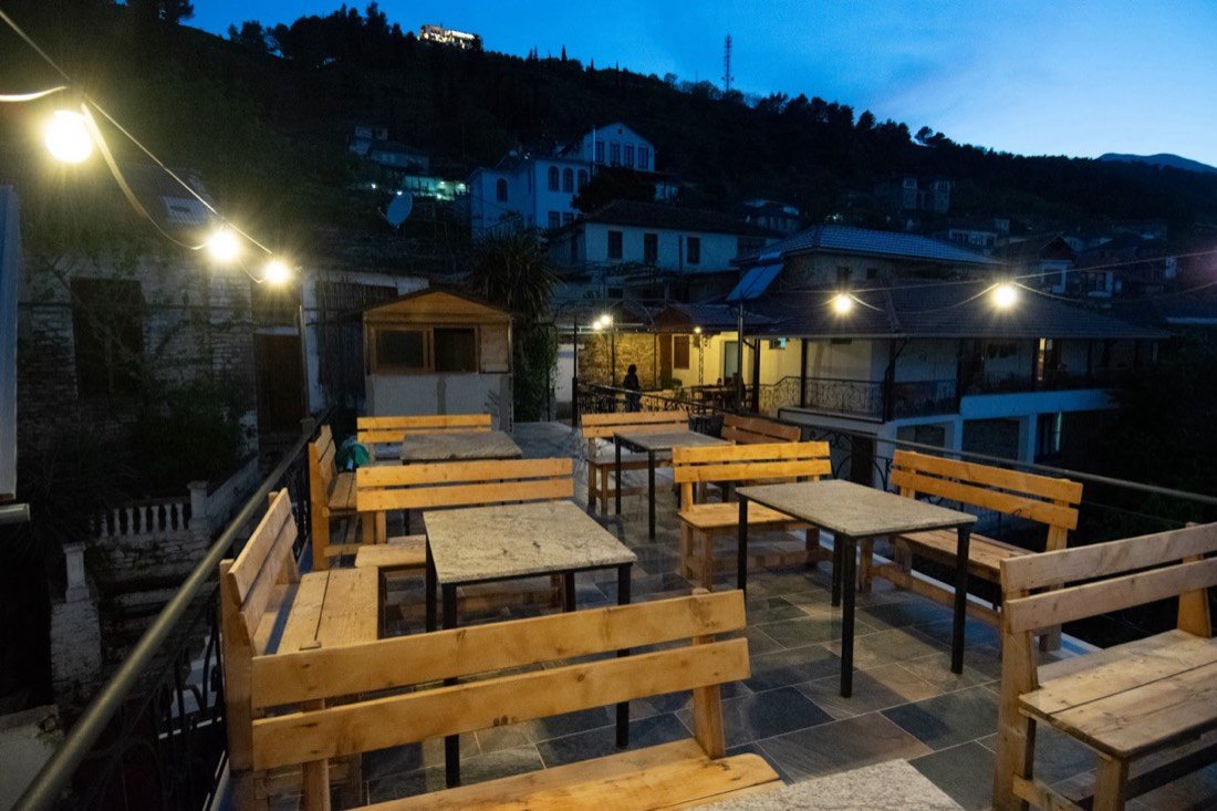 Mele Guesthouse 2