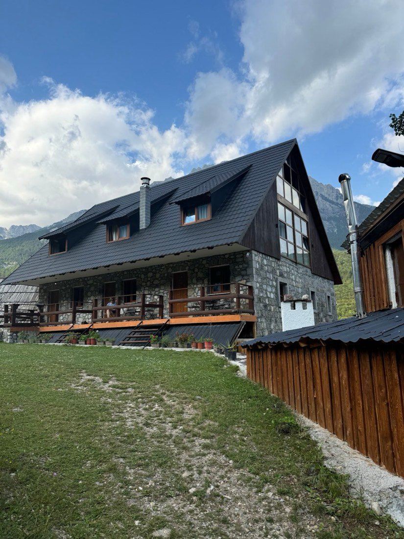 Molla Guest House 2