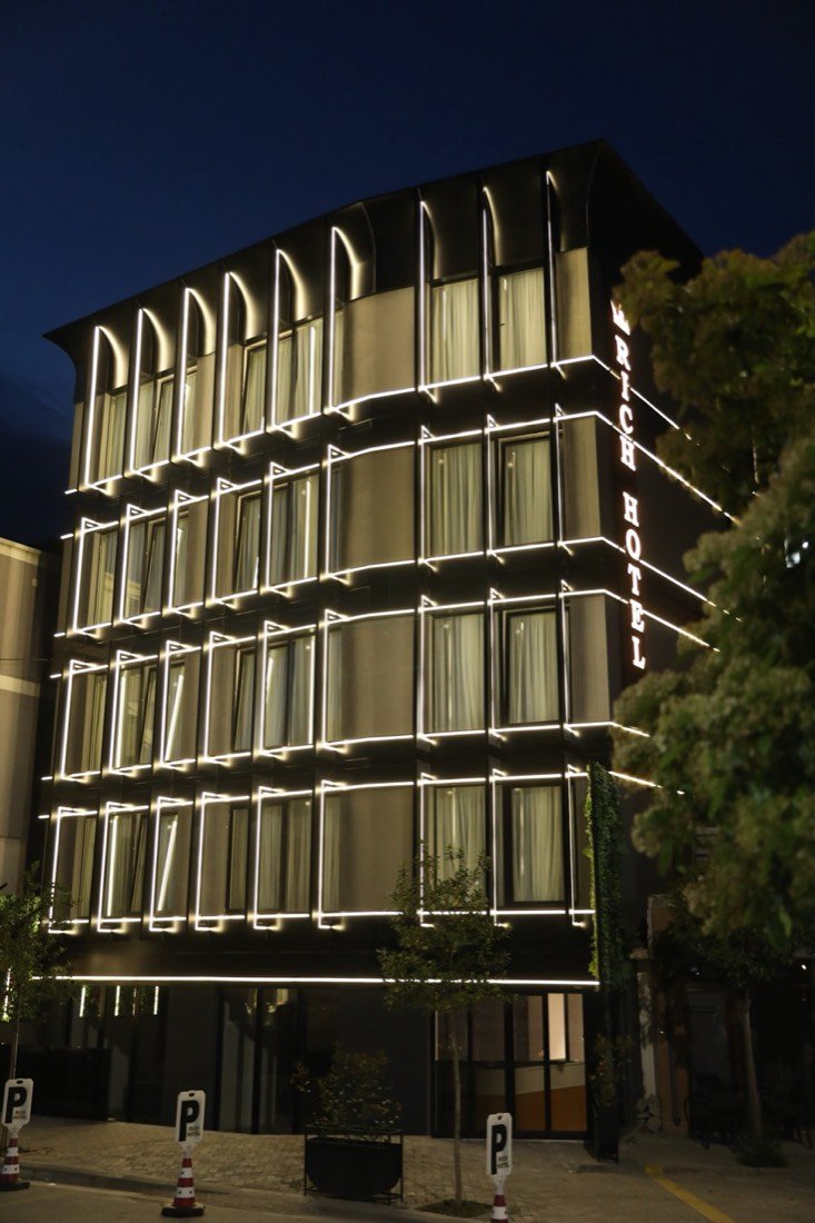 Rich Hotel, Pogradec