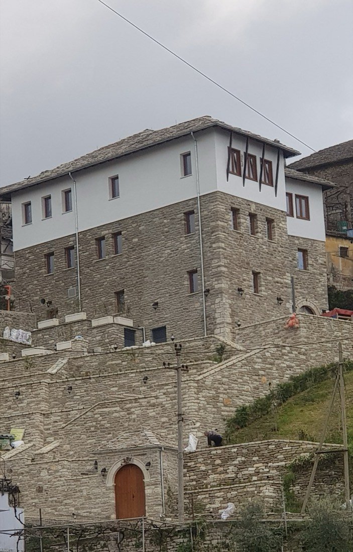 The Stone Sky hotel & restaurant 2