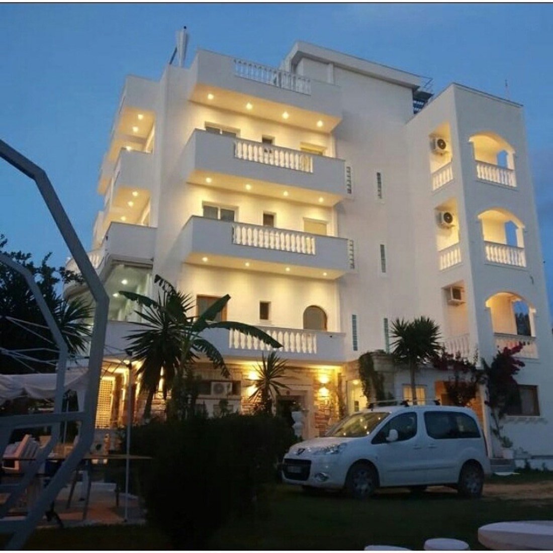 Vasiliu Boutique Hotel Ksamil 2