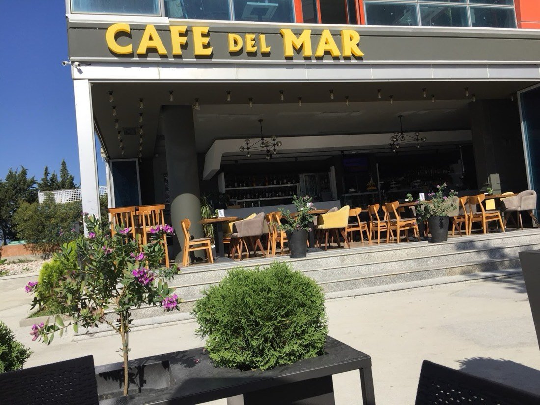 Cafe del Mar