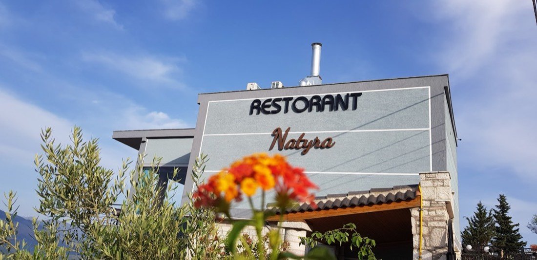 Natyra Restaurant 2