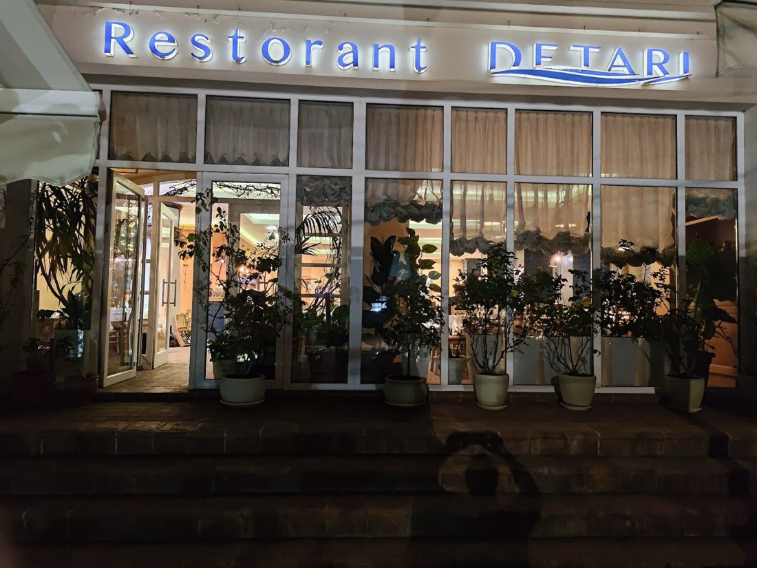 Restorant Detari