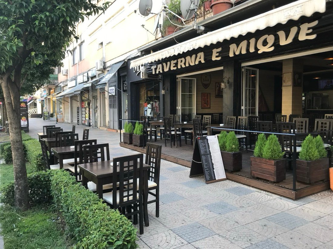 Taverna e Miqve 2