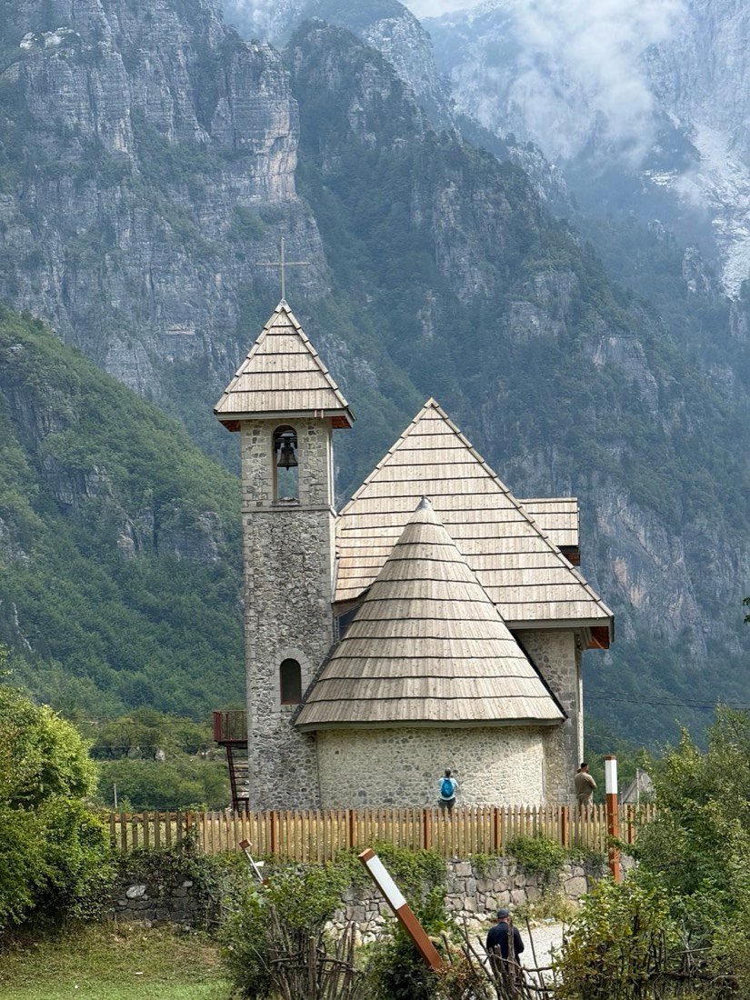 Theth - Qafë Pejë - Nikç - Vukël - Lëpushë